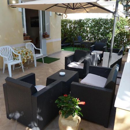 Hotel Monti Riccione Extérieur photo