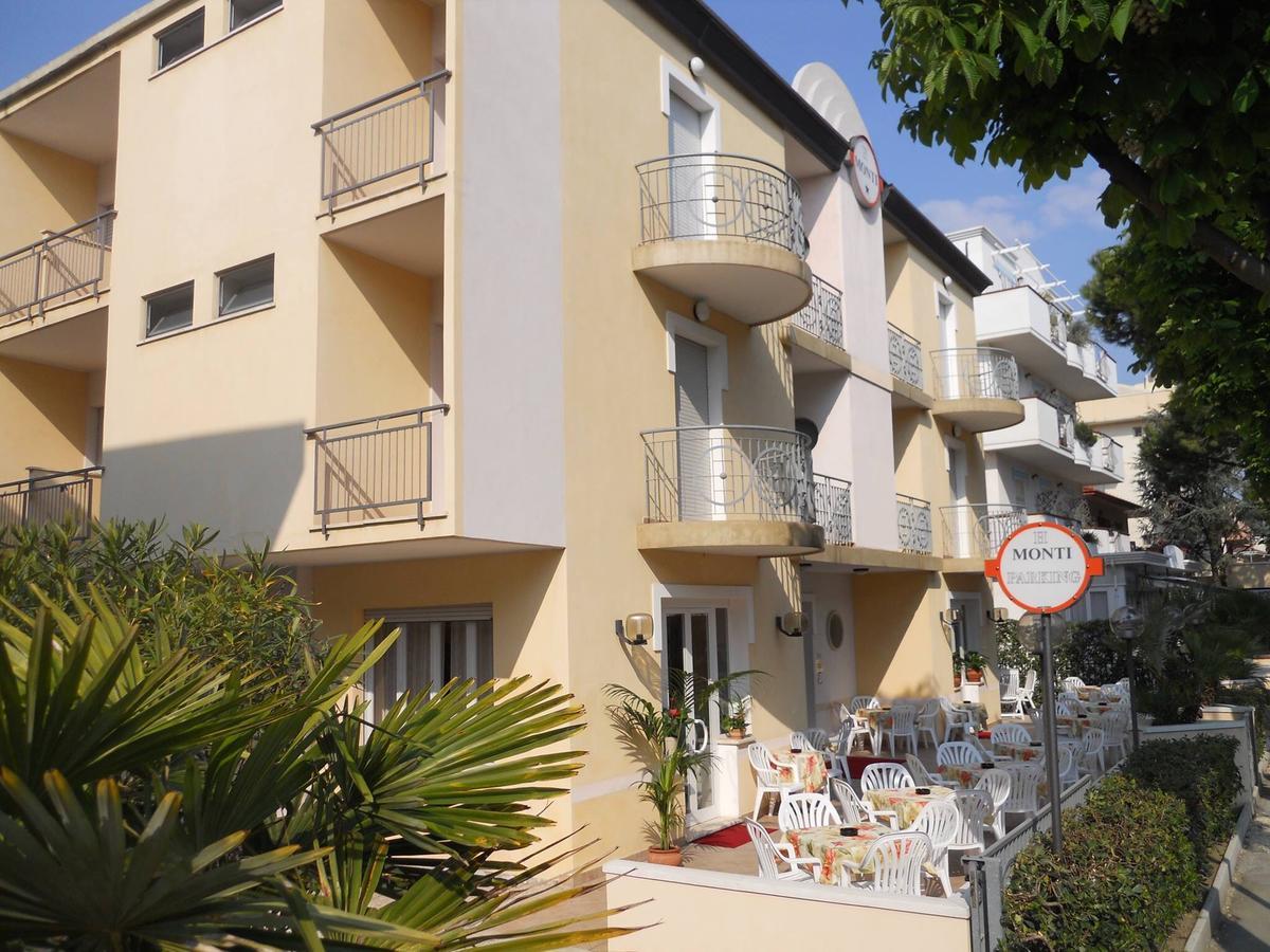 Hotel Monti Riccione Extérieur photo