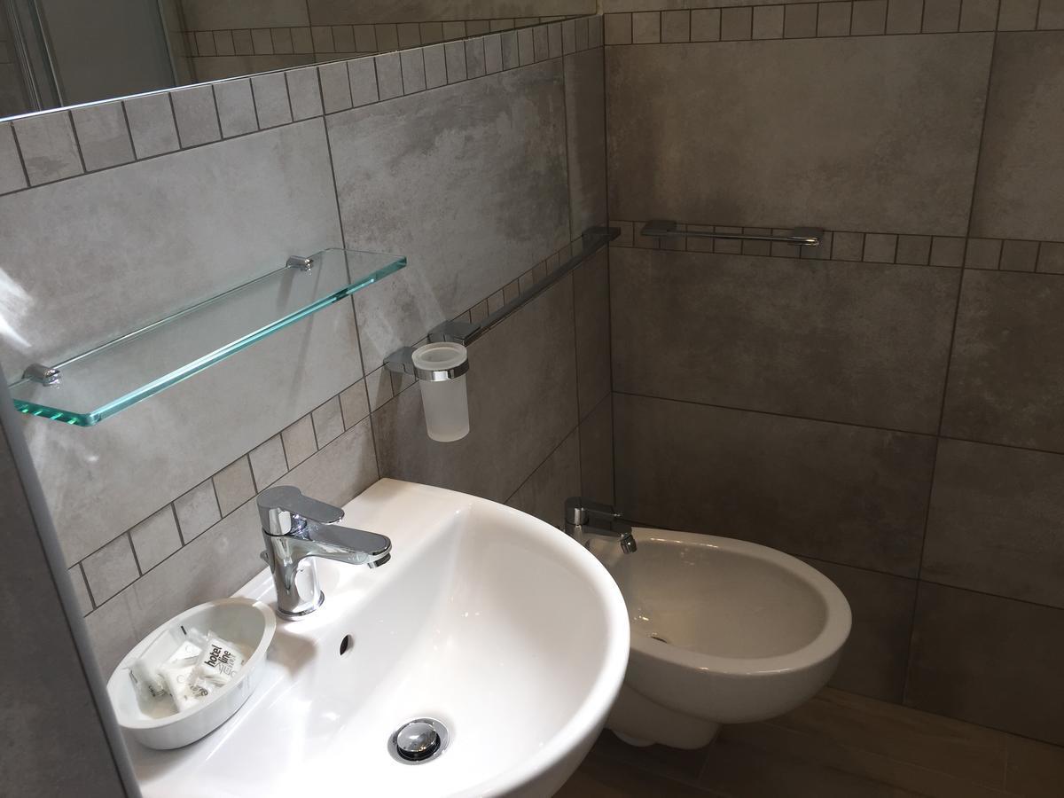 Hotel Monti Riccione Extérieur photo