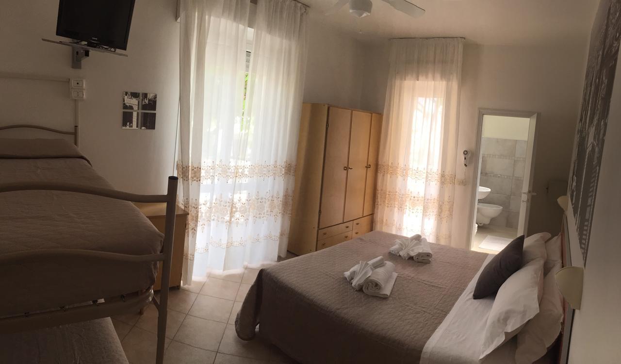 Hotel Monti Riccione Extérieur photo