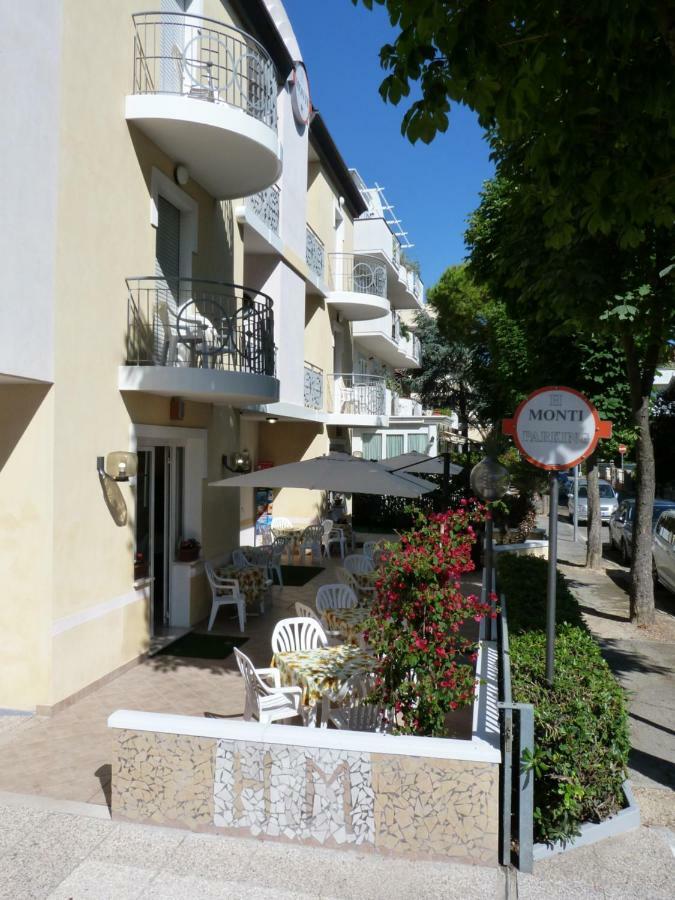 Hotel Monti Riccione Extérieur photo