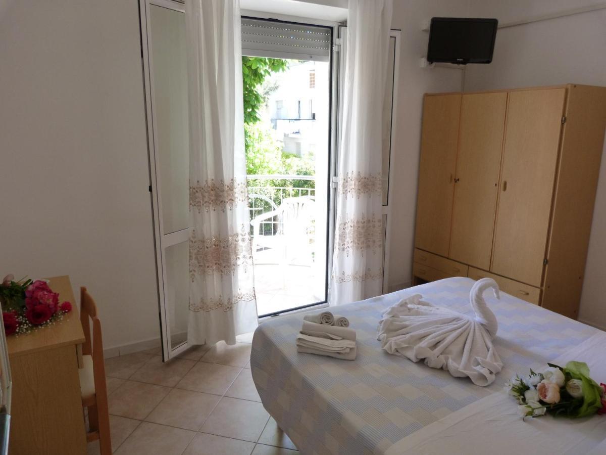 Hotel Monti Riccione Extérieur photo